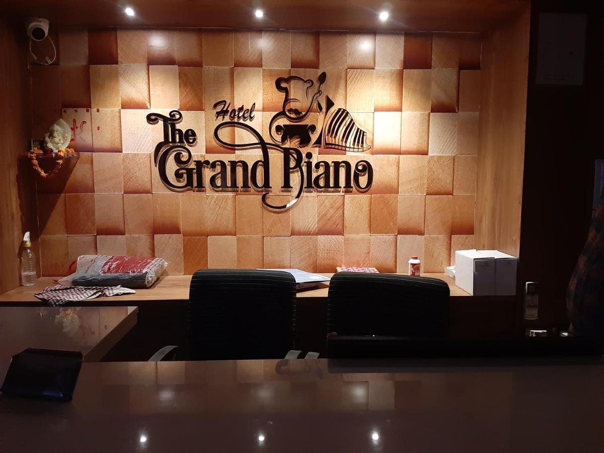 Hotel The Grand Piano - Best Business Hotel In Patan Екстериор снимка