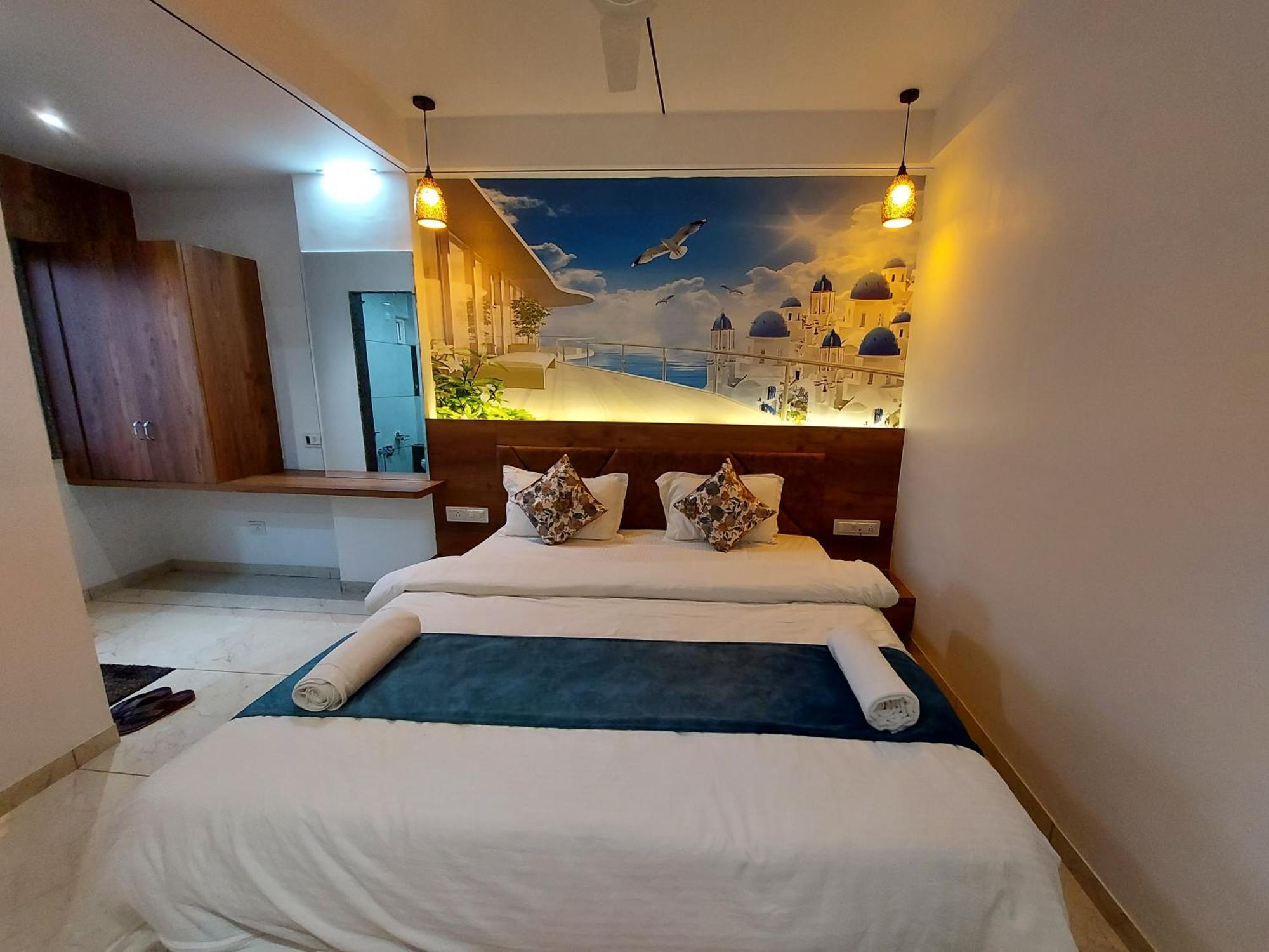 Hotel The Grand Piano - Best Business Hotel In Patan Екстериор снимка